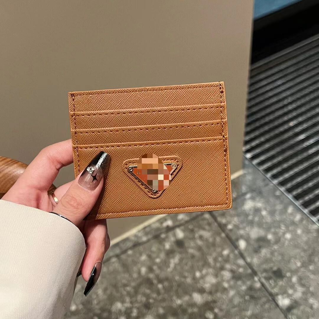 普拉内烫金棕色高质量