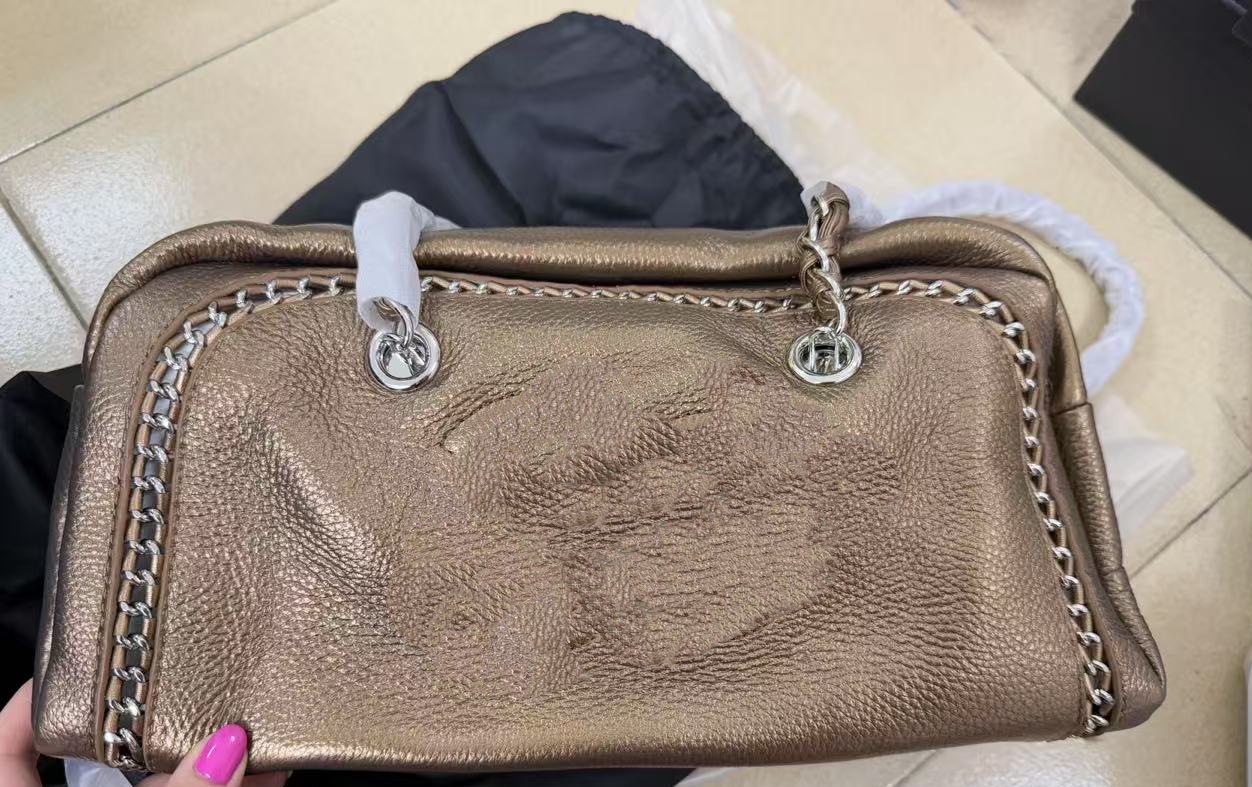 24新款高级感中古小香风vintage真皮链条单肩腋下包手提保龄球包 8