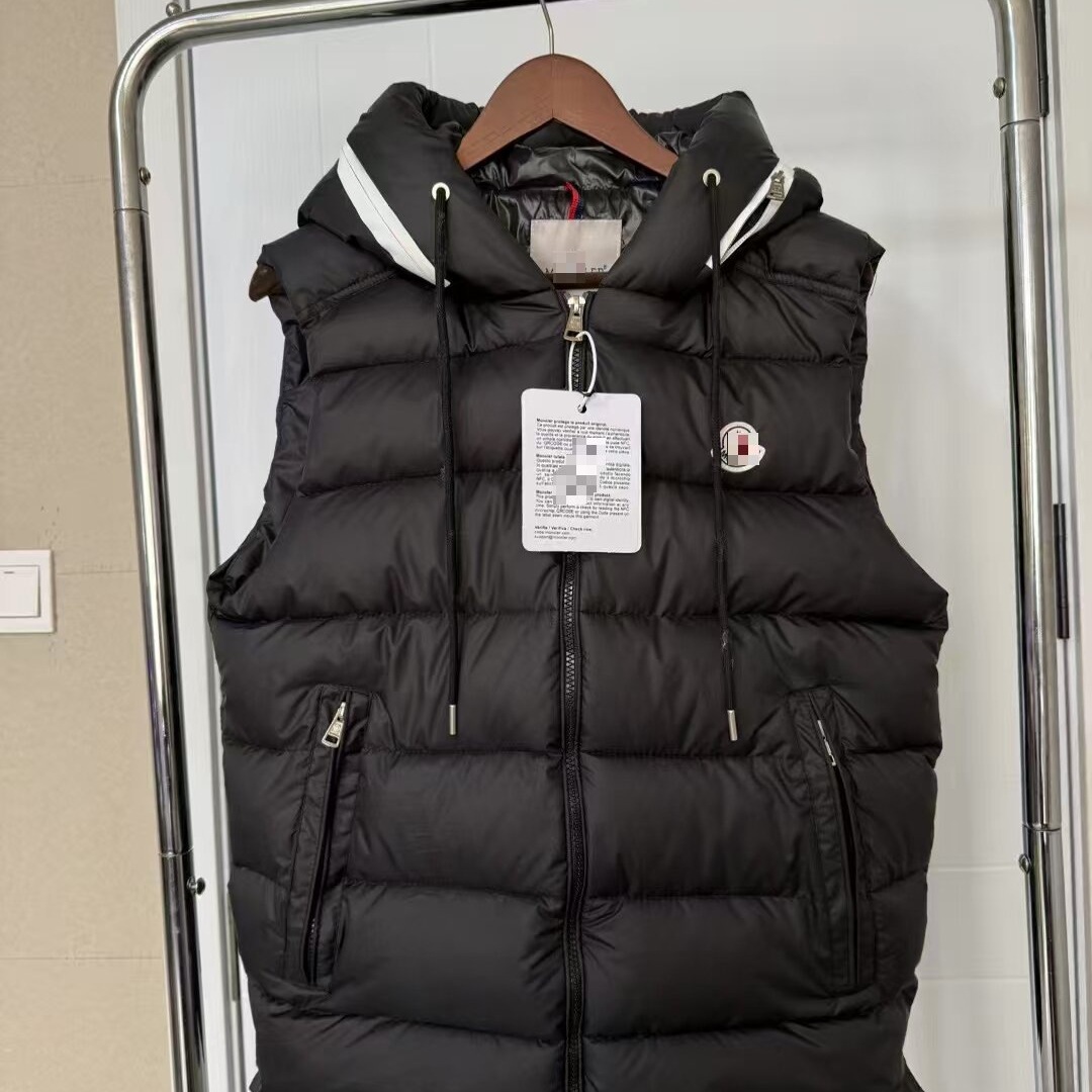 高品质高版蒙家男女新款马甲服连帽外穿休闲秋冬款棉服保暖背心坎 2