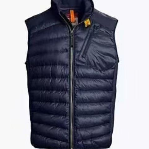 拼接款羽绒马甲蓝色