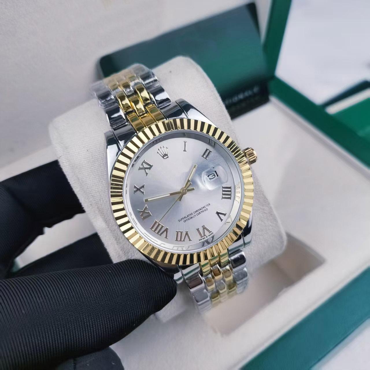 日志实心钢带罗马间金白