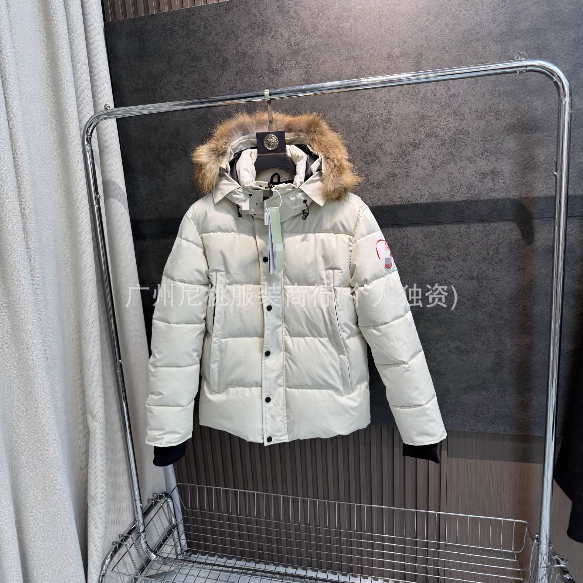 新款正确版鹅大口袋男女情侣派克棉服连帽加厚保暖防风外套 4