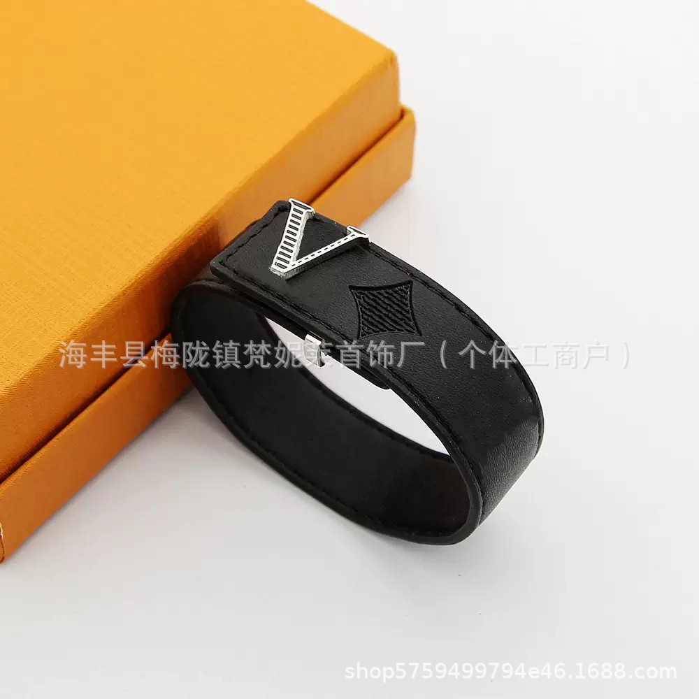 驴家欧美皮绳四叶草印花高品质皮绳男款手环老花手绳外贸跨境直销 7