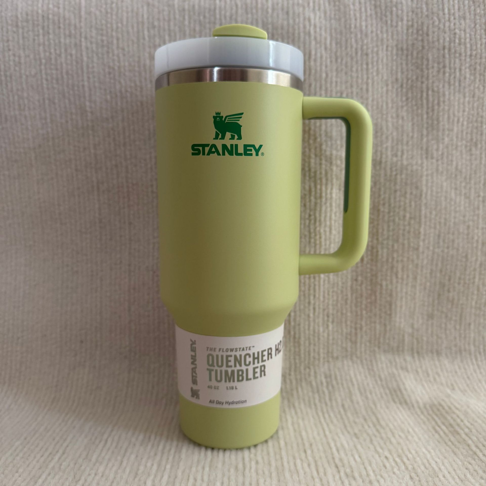 STANLEY海外原版不锈钢吸管杯美版大容量保温杯冷水杯子女冰霸杯 12