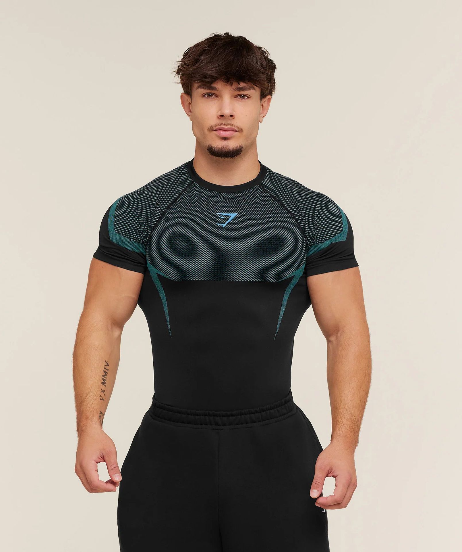 GYMSHARK新款跑步运动健身上衣休闲透气紧身短袖休闲跑步T恤鲨鱼 16