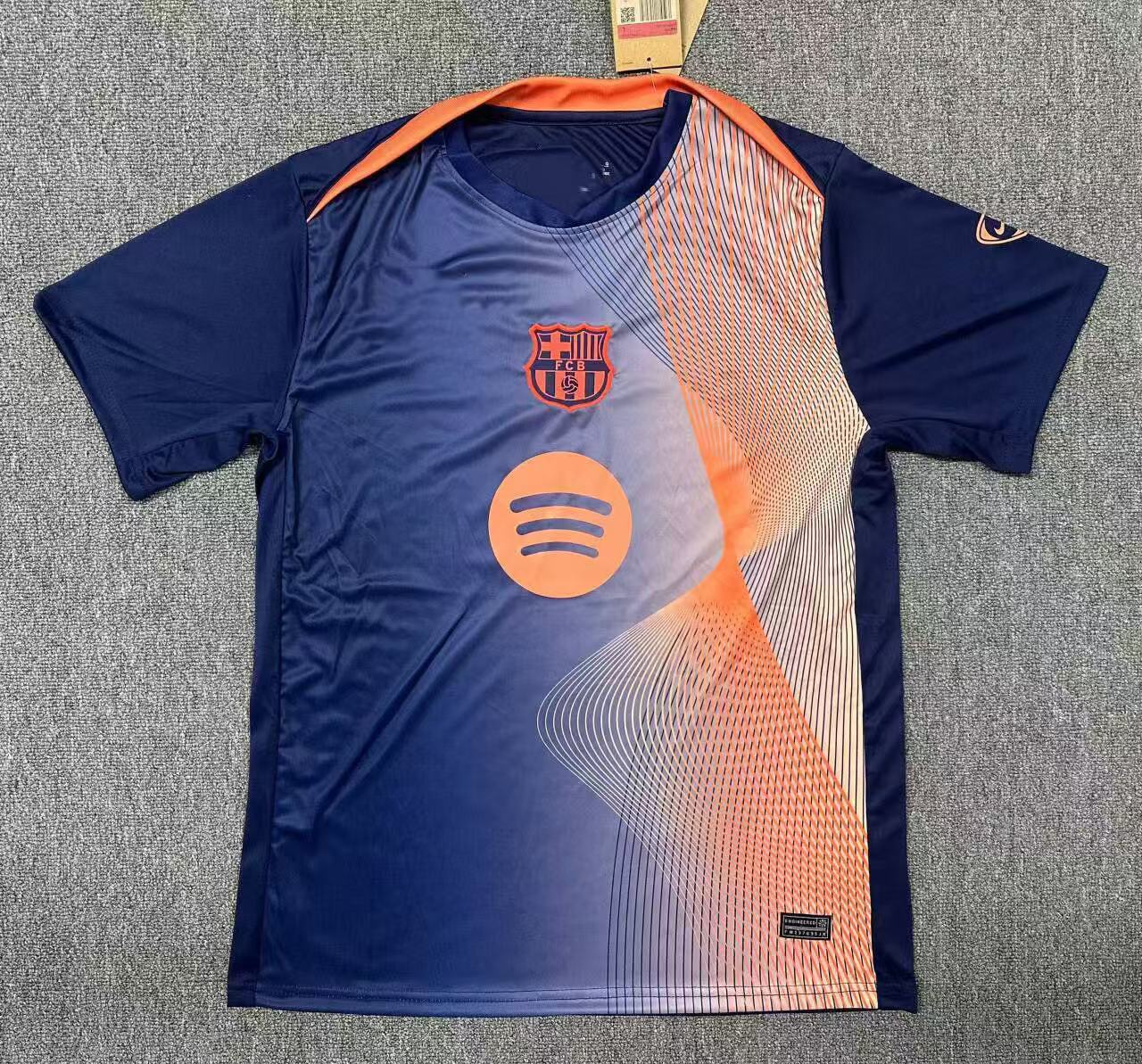 巴塞训练服上青色