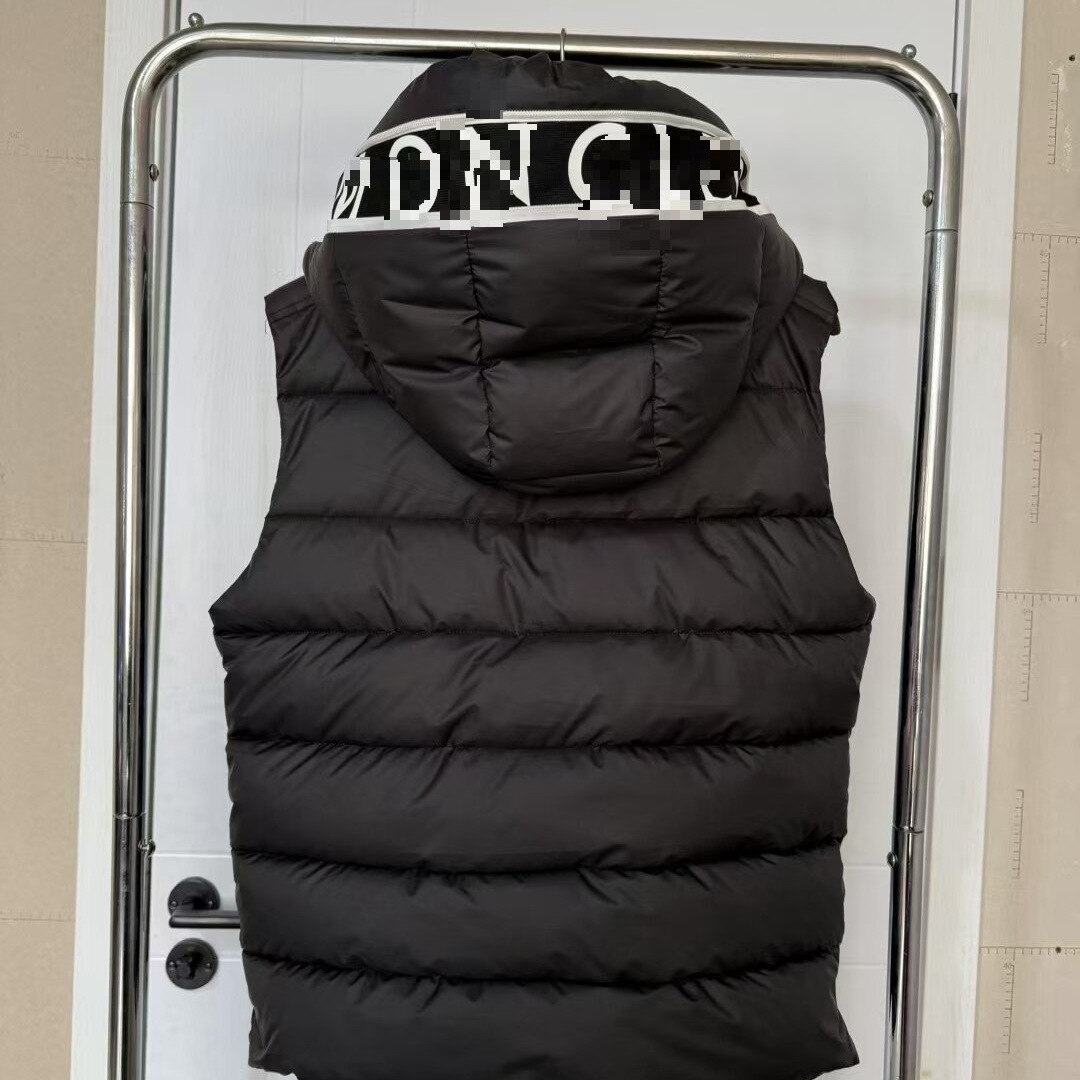 高品质高版蒙家男女新款马甲服连帽外穿休闲秋冬款棉服保暖背心坎 3