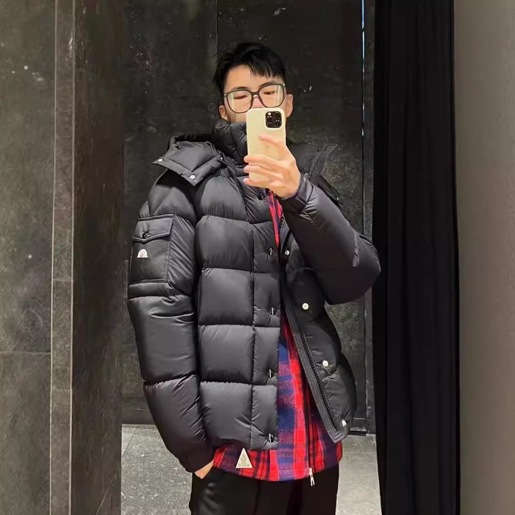 高版本蒙家哑光雾面玛雅Vezere连帽可拆卸男女同款羽绒服防寒保暖