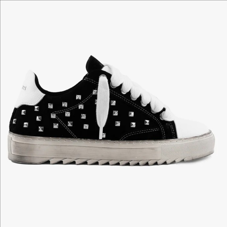 铆钉黑（DieselBlack）