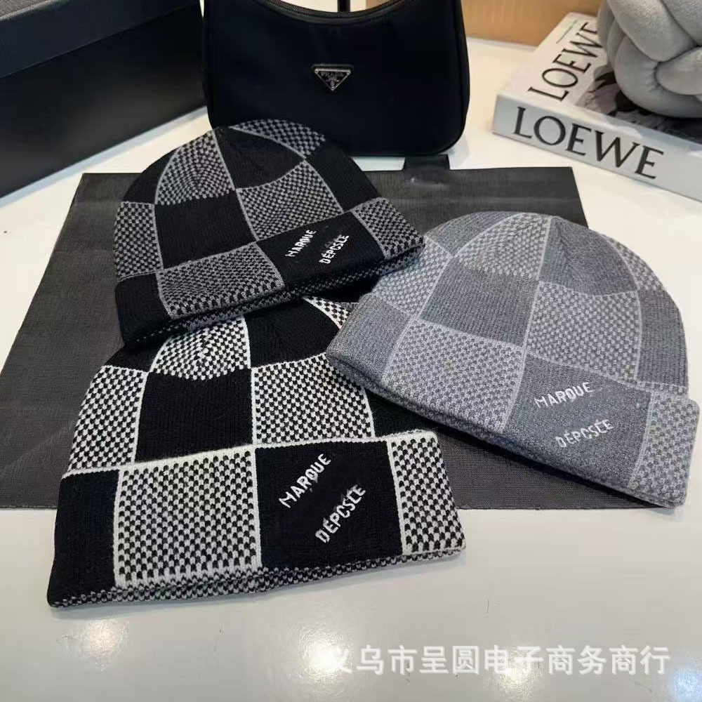 227# Men hats Designer bonnet women's beanie winter hat 2
