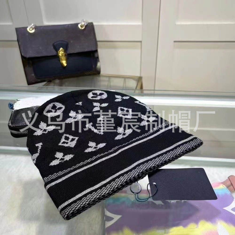 跨境外贸秋冬款L家卷边毛线帽女网红百搭冷帽保暖满印花针织帽男 26