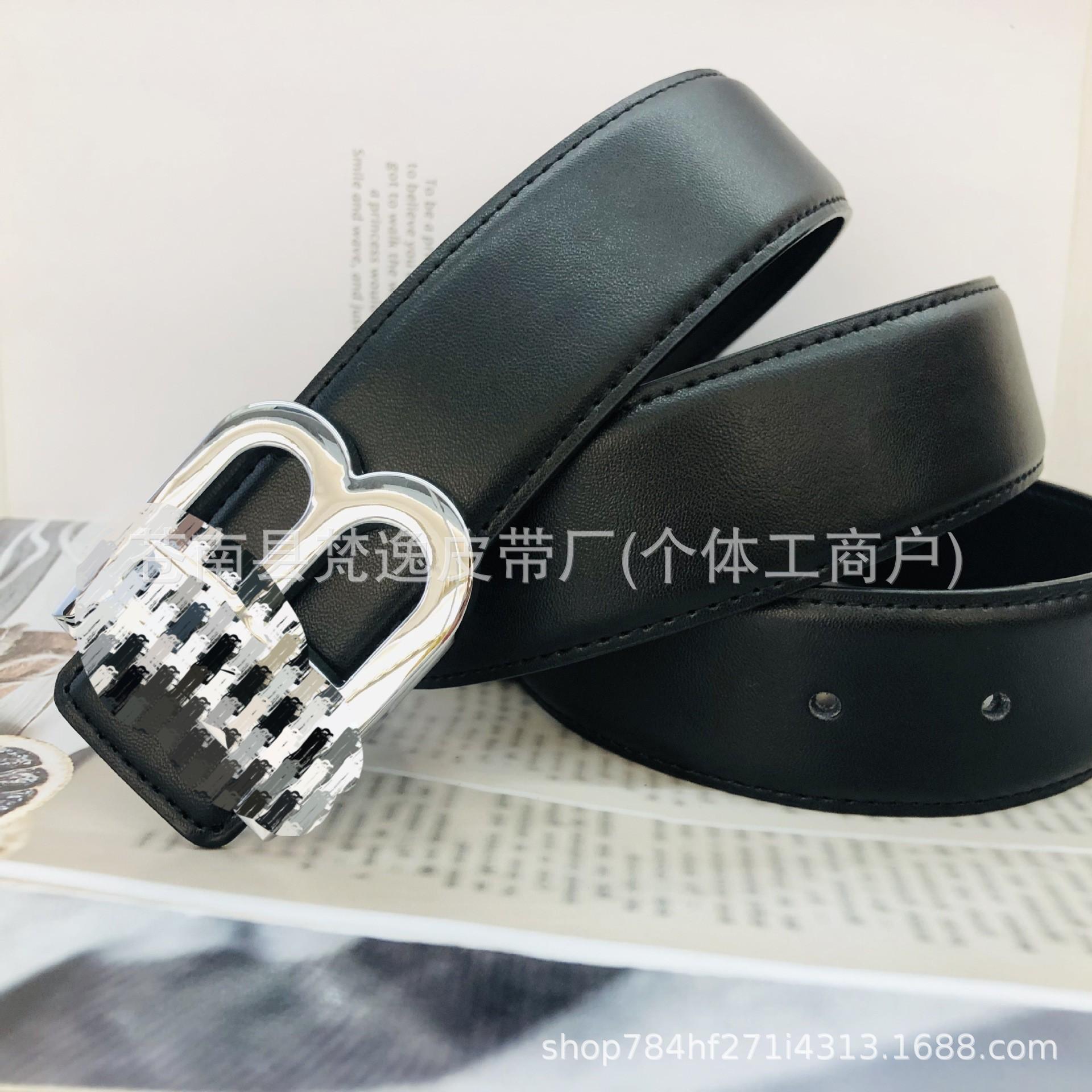 左TB黑平纹+银扣